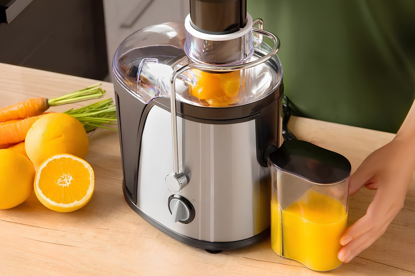 Slowjuicer - friskpresset juice på et øjeblik!